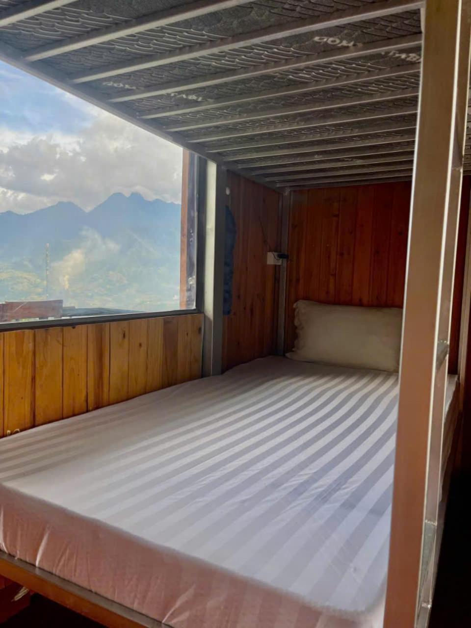 Homestay Valley View Coffee & Sa Pa